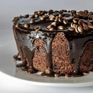 Cadbury Cake chocolate cake with Dairy Milk toppings